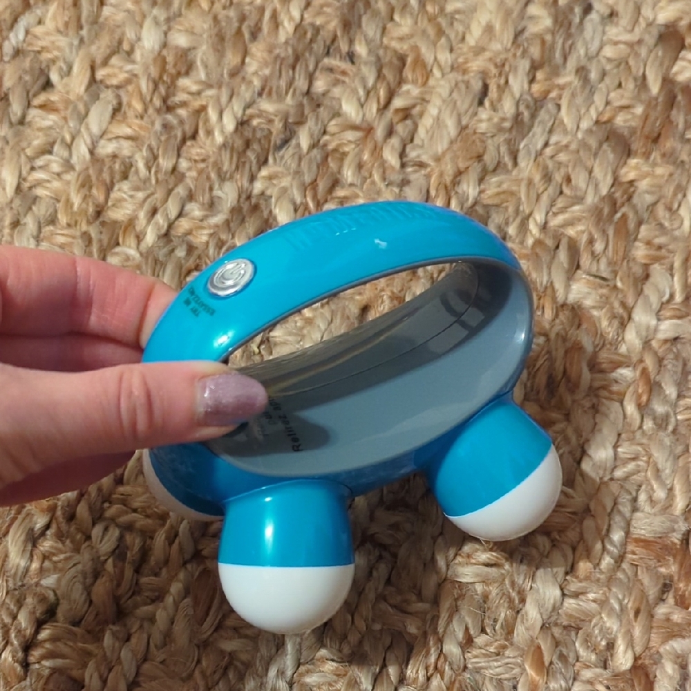 Homedics Blue and White Handheld Massager